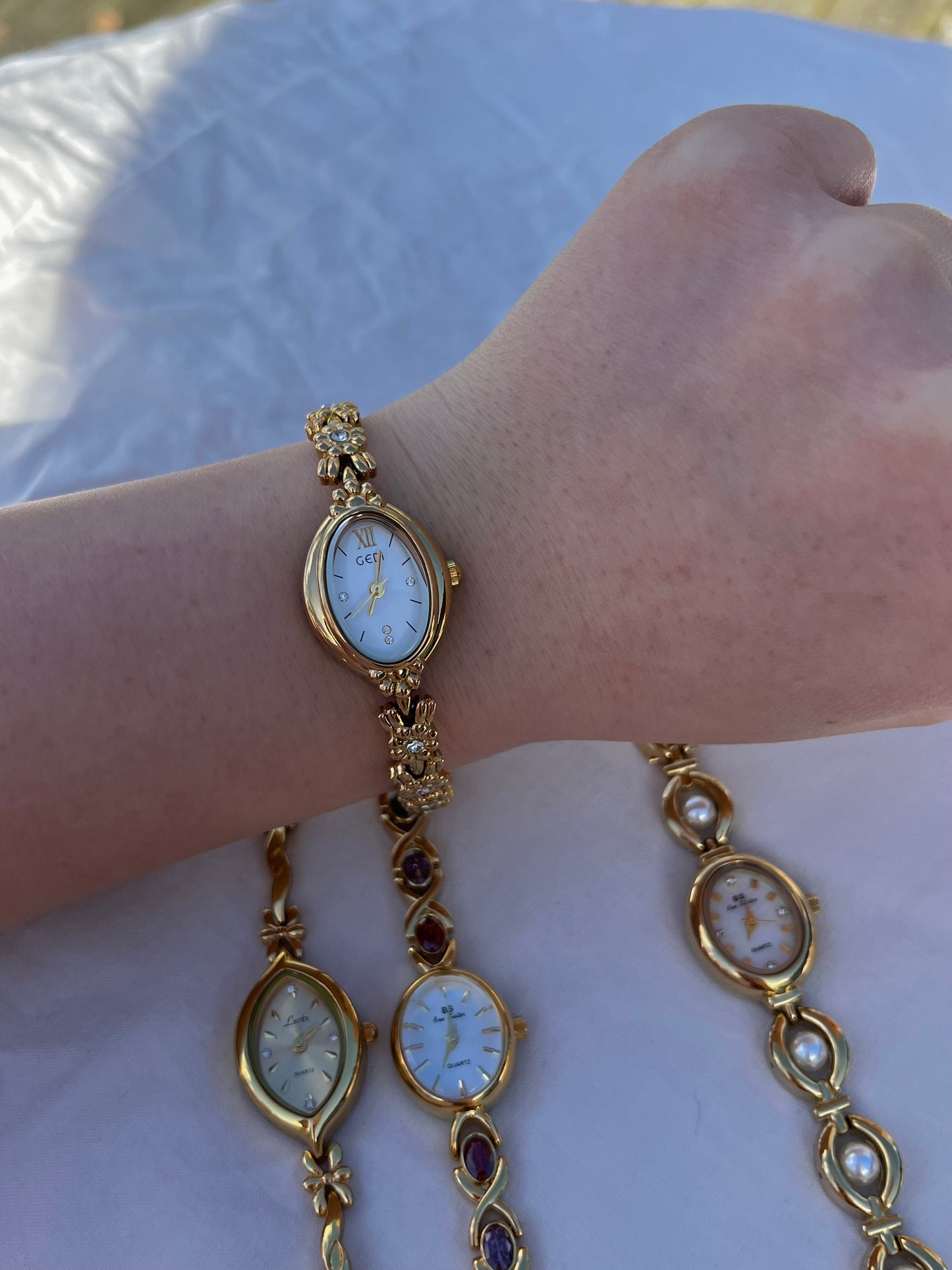 VINTAGE FLOWER WATCH (FÖRBESTÄLLNING)