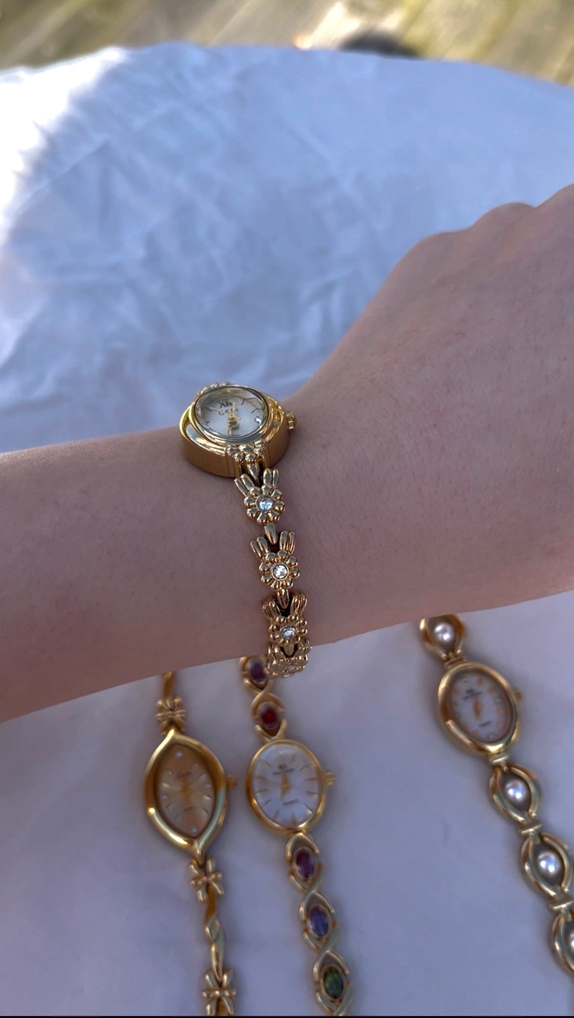 VINTAGE FLOWER WATCH (FÖRBESTÄLLNING)